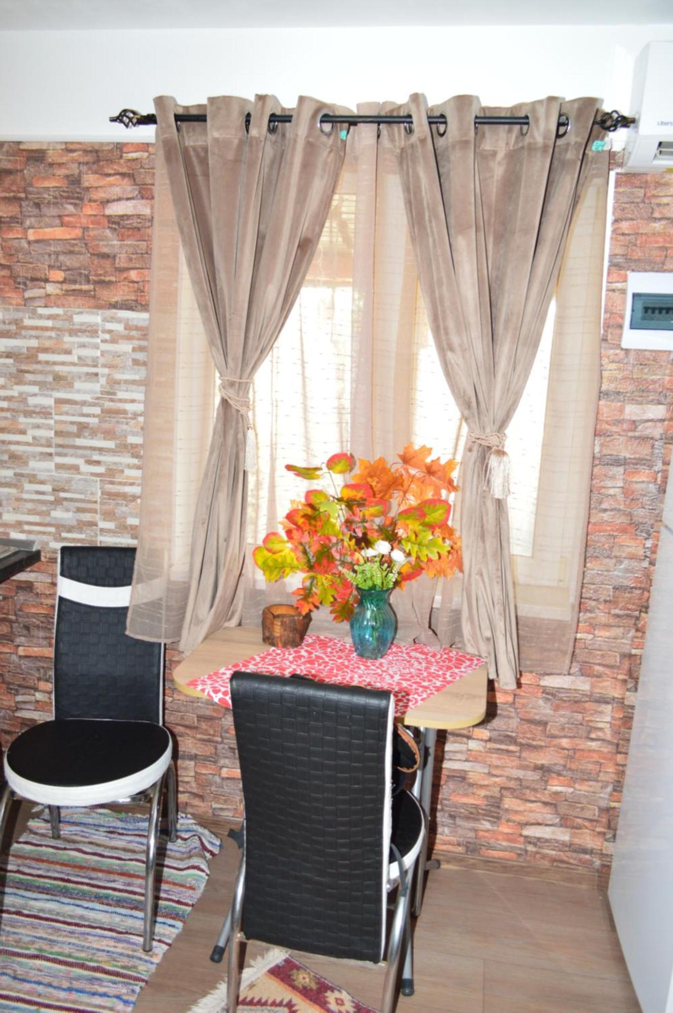 Villa Yna House Bucarest Esterno foto